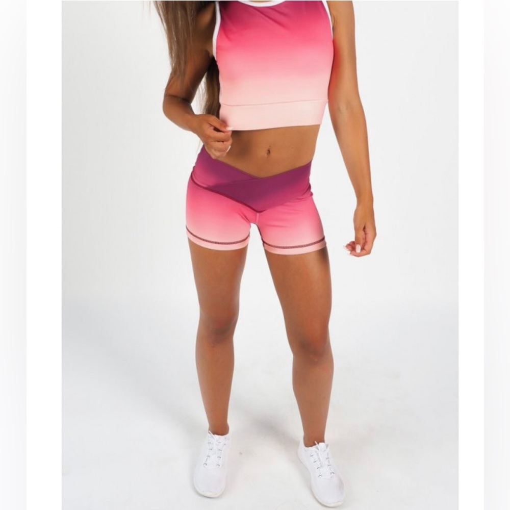 SWEDISH FALL Pink Flex Waist Shorts Berry Flame Size S Workout Gym CrossFit - Picture 2 of 16